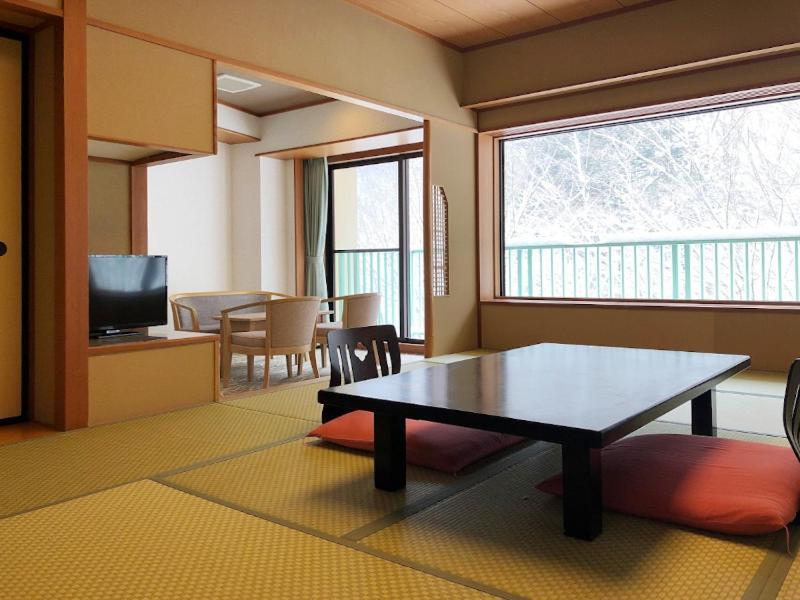 Hotel Yunojin Минаками Экстерьер фото